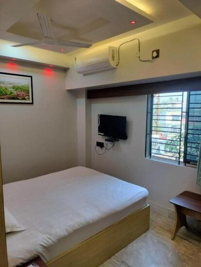 Hotel Epar Bangla Агартала Экстерьер фото